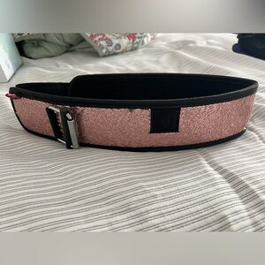 2POOD Women’s Petite (3”) Weightlifting Belt, Rose Gold, Size XS